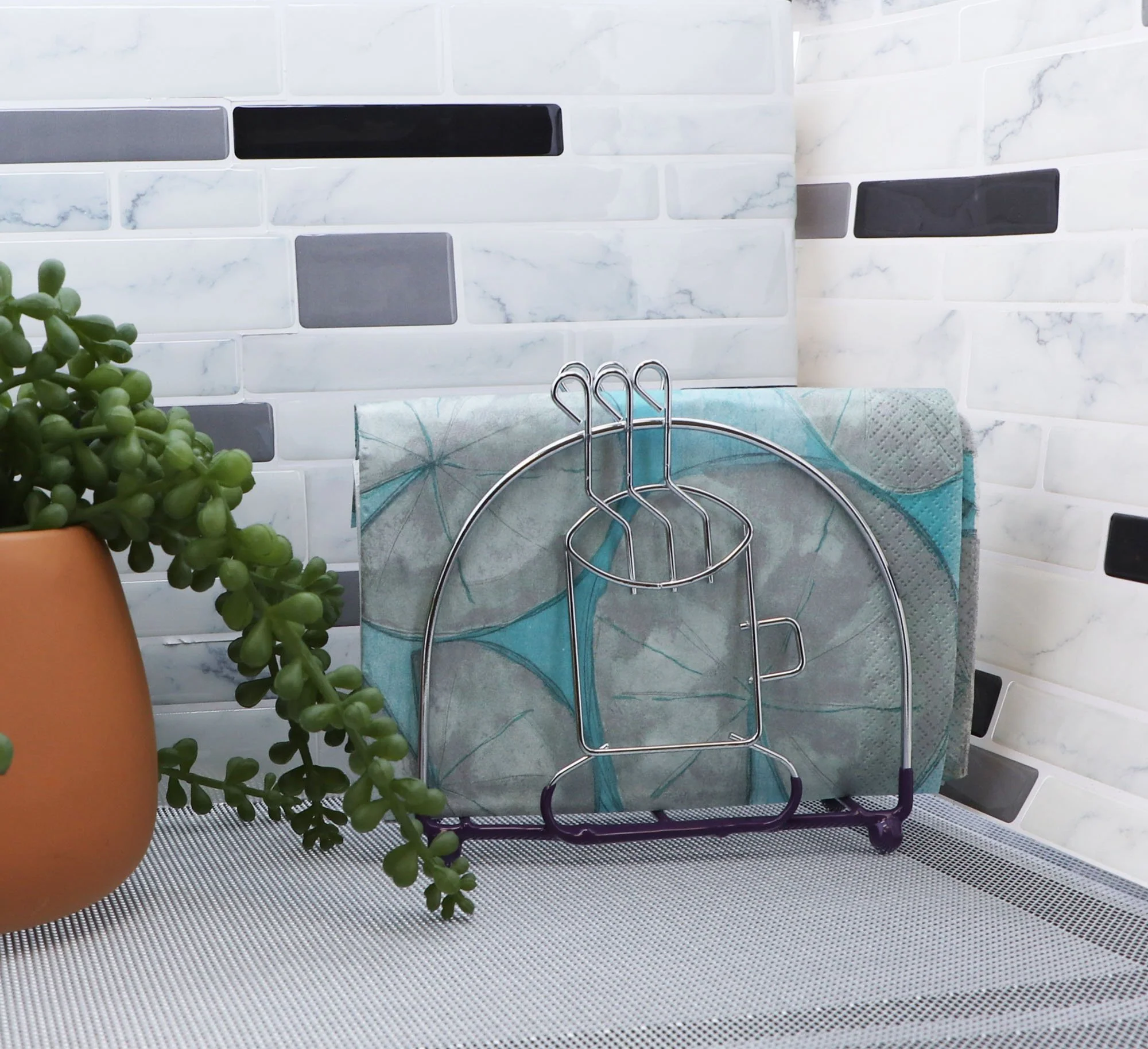 Purple Wire Napkin Holder with Coffee Cup Design - Image 4